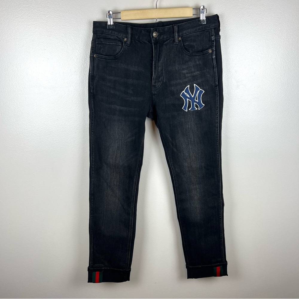Gucci New York Yankees Patch Jeans Mens Size 30x31 Tapered Leg Stripe Cuff Black
